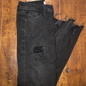 My FAVORITE Zara jeans.. READ DESCRIPTION ‼️